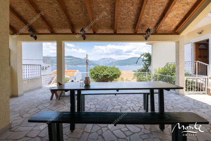 Image No.11-3 Bed House for sale