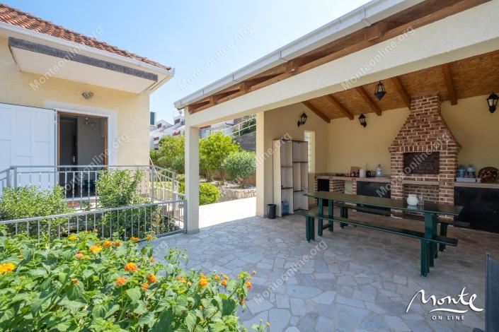 Image No.12-3 Bed House for sale