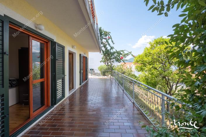 Image No.15-3 Bed House for sale