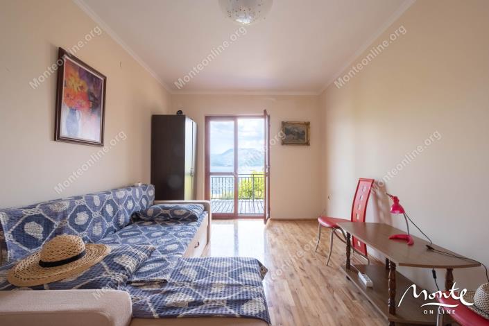 Image No.18-3 Bed House for sale