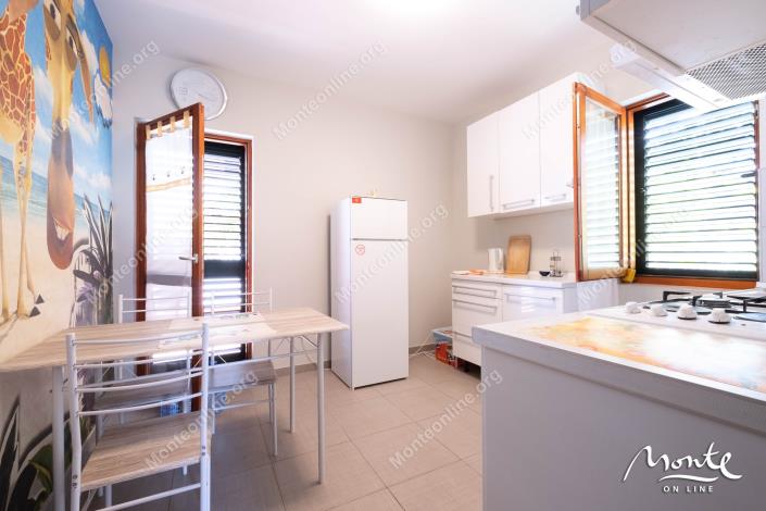 Image No.26-3 Bed House for sale