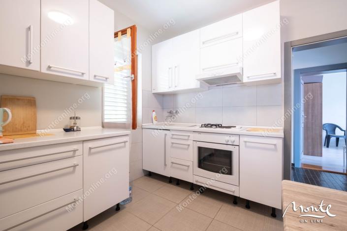 Image No.27-3 Bed House for sale