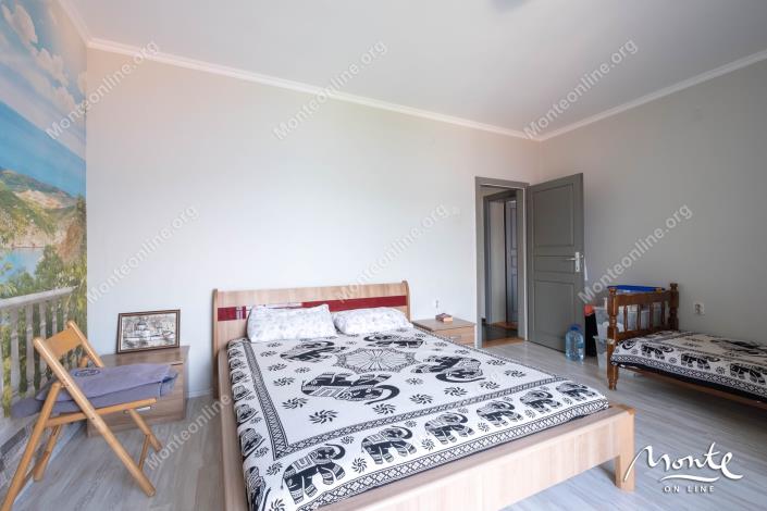 Image No.31-3 Bed House for sale