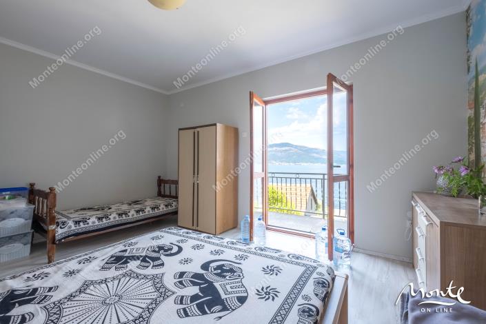 Image No.32-3 Bed House for sale