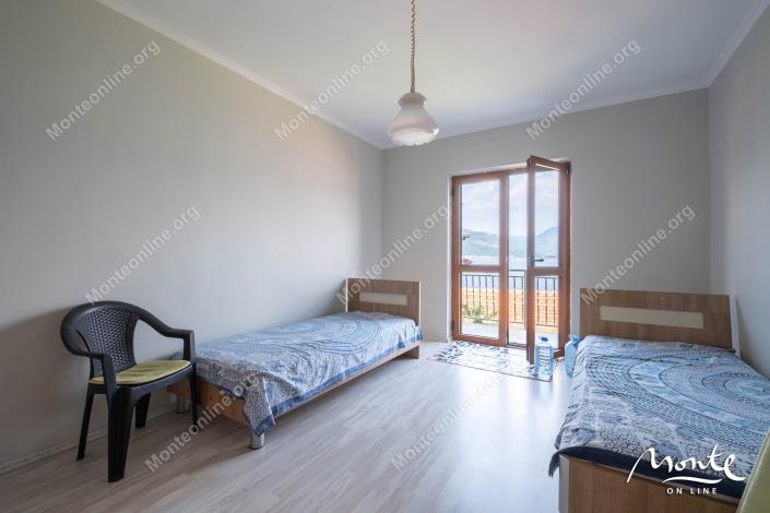 Image No.33-3 Bed House for sale