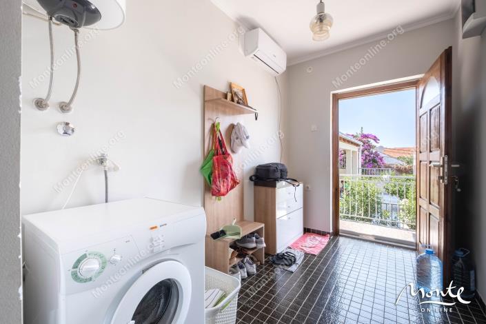 Image No.35-3 Bed House for sale