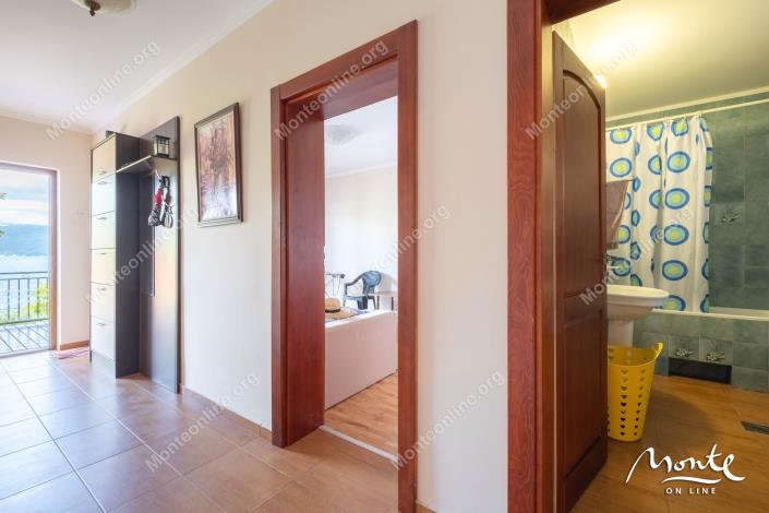 Image No.37-3 Bed House for sale