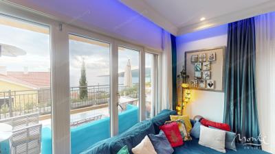 roskoshnyj-taunhaus-s-2-spalnyami-i-vidom-na-more-v-marina-village-lustica-bay_10