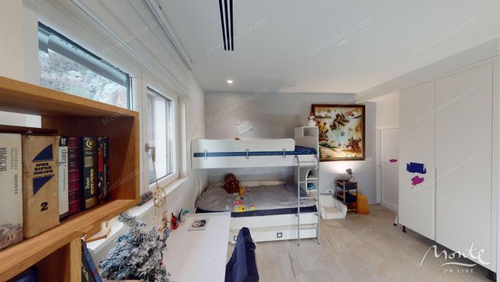 Image No.21-2 Bed Townhouse for sale