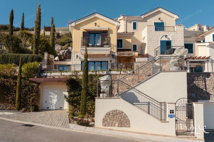 Image No.35-2 Bed Townhouse for sale