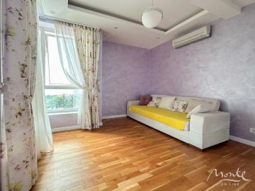 prostornaya-kvartira-s-3-spalnyami-i-vidom-na-more-v-bechichi_07