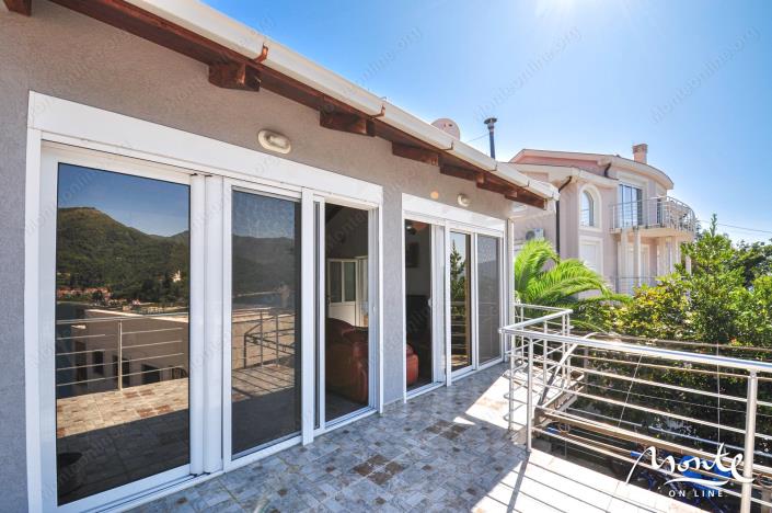 Image No.26-3 Bed House for sale