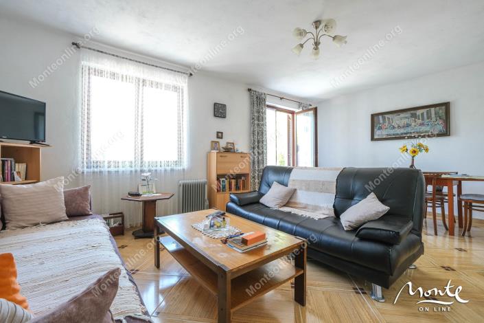 Image No.17-2 Bed House for sale