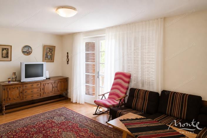Image No.37-4 Bed House for sale