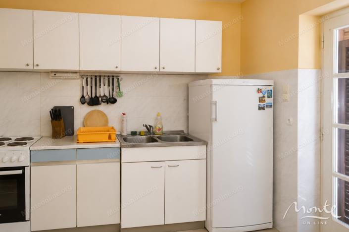 Image No.40-4 Bed House for sale