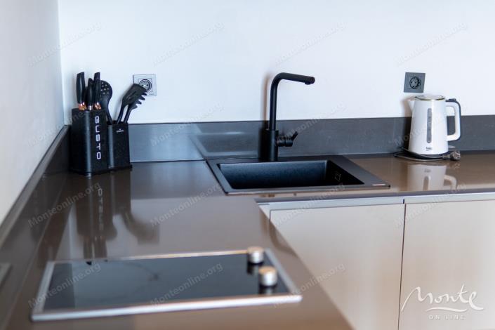 Image No.9-Appartement de 1 chambre à vendre à Kavac