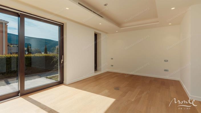 Image No.7-3 Bed Villa for sale