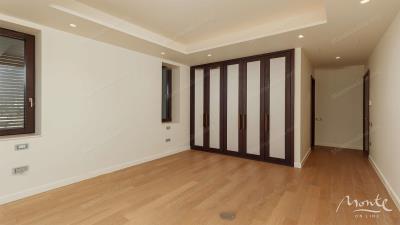 elitnaya-villa-s-vidom-na-boka-kotorskij-zaliv-v-portonovi-herczeg-novi_08