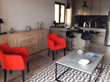 roskoshnaya-kvartira-s-2-spalnyami-s-panoramnym-vidom-na-zaliv-i-porto-montenegro_14