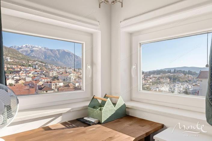 Image No.5-2 Bed Flat for sale