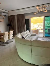 4ded8903-c43a-4775-abef-0e740b0029b6