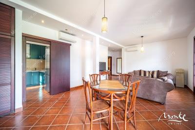 zhizn-u-vody-apartament-sicziliya-v-boka-gardens-s-terrasoj-i-vidom-na-more_10
