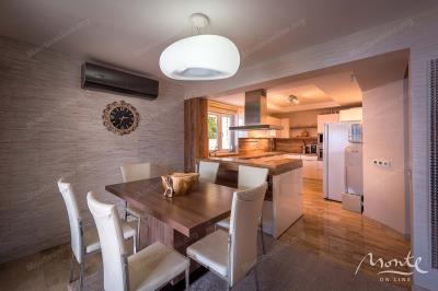 villa-torino-s-5-spalnjami-i-bassejnom-v-krashichi_09