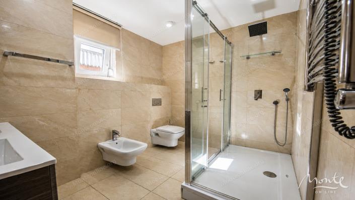 Image No.19-5 Bed Villa for sale