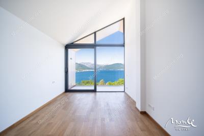 villa-na-poluostrove-lushticza-garmoniya-prirody-uedineniya-i-panoramnogo-vida-na-more_05