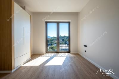 unikalnoe-predlozhenie-dve-kvartiry-v-komplekse-boka-place-porto-montenegro-tivat_2-spalni_05