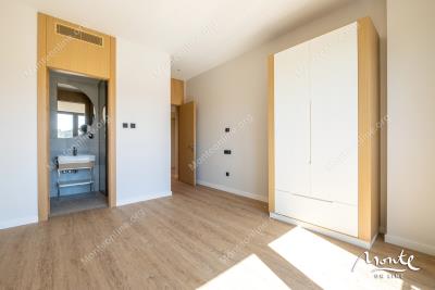 unikalnoe-predlozhenie-dve-kvartiry-v-komplekse-boka-place-porto-montenegro-tivat_2-spalni_06