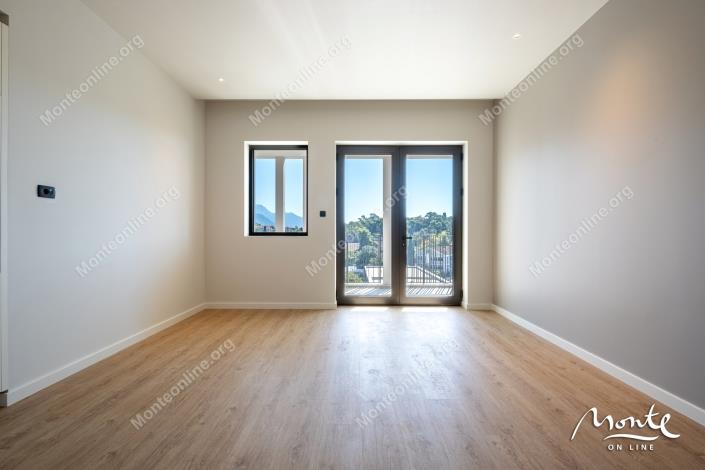 Image No.11-3 Bed Apartment for sale