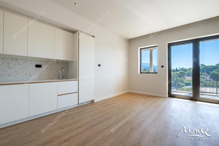 Image No.12-3 Bed Apartment for sale