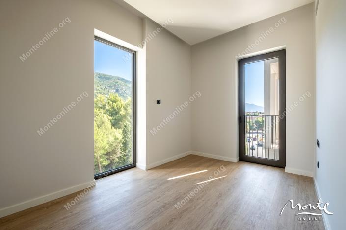 Image No.15-3 Bed Apartment for sale