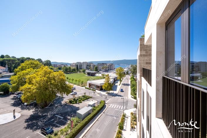 Image No.21-3 Bed Apartment for sale