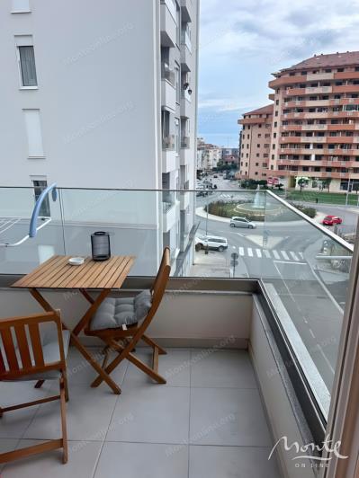 Image No.10-1 Bed Flat for sale