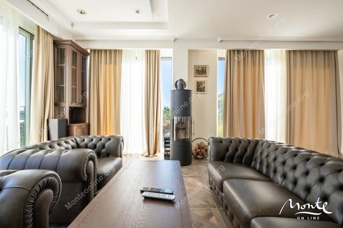Image No.18-6 Bed Villa for sale