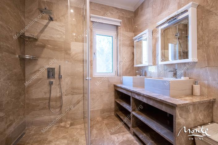 Image No.31-6 Bed Villa for sale
