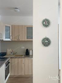 apartamenty-s-2-spalnyami-na-pervoj-linii-morya-s-privatnym-plyazhem_04