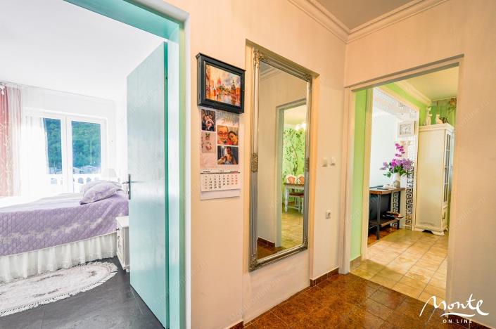 Image No.9-7 Bed House for sale