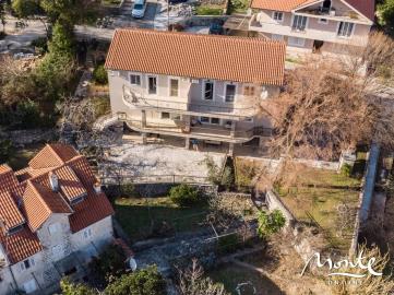 morinj-townhouse01