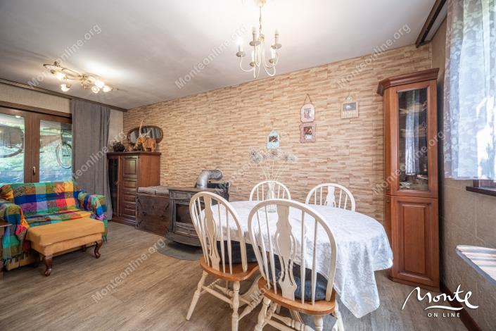 Image No.18-3 Bed House for sale