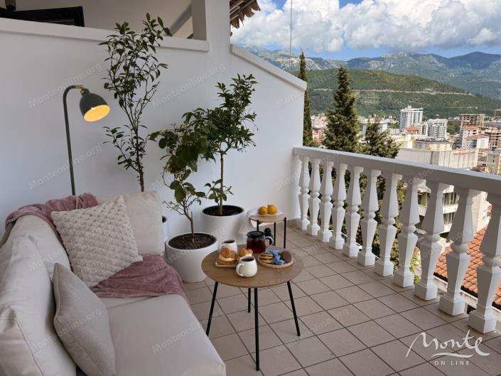 Image No.9-2 Bed Flat for sale