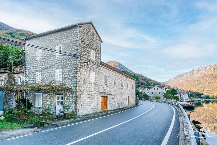 Image No.14-4 Bed House for sale