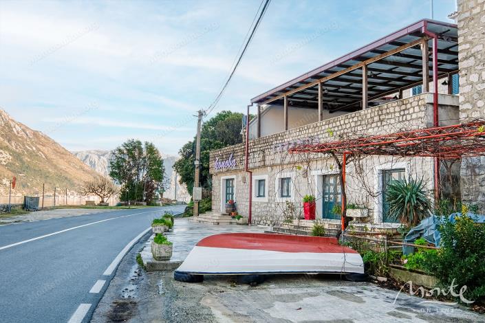 Image No.21-4 Bed House for sale