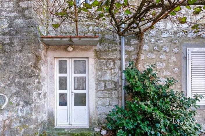 Image No.27-4 Bed House for sale