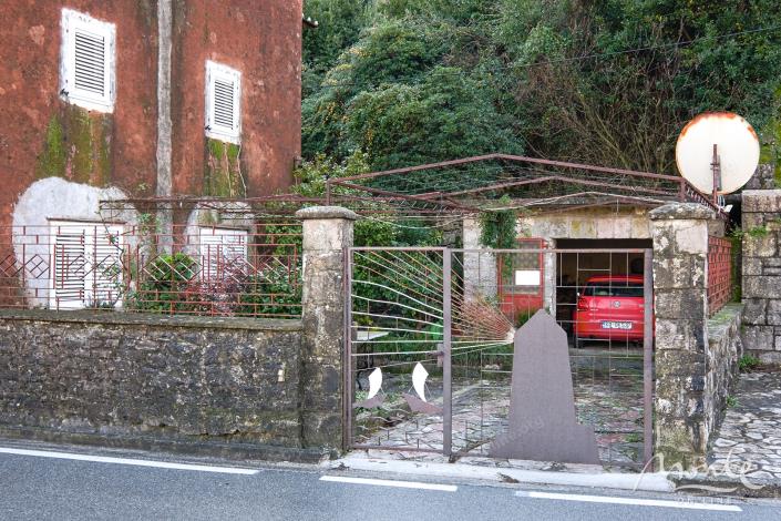 Image No.30-4 Bed House for sale