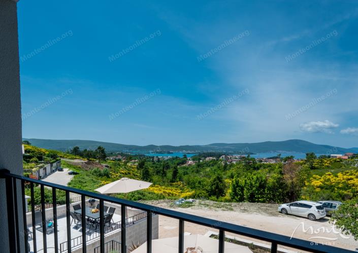 Image No.2-4 Bed Villa for sale