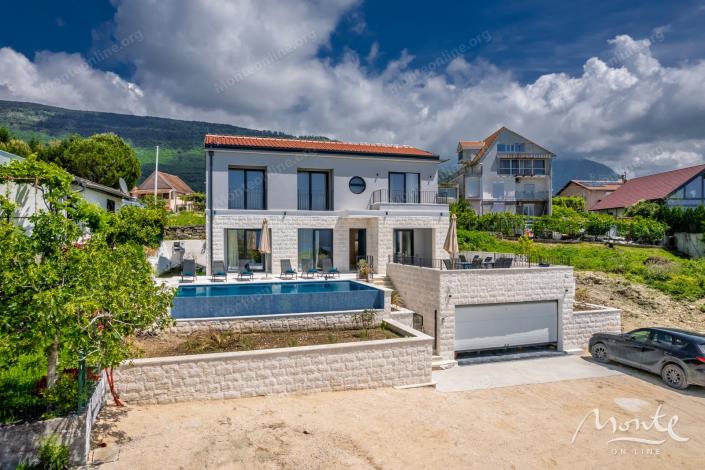 Image No.19-4 Bed Villa for sale