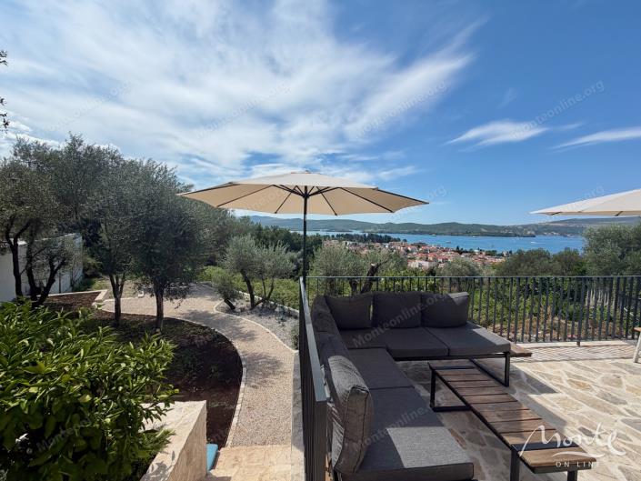 Image No.22-4 Bed Villa for sale